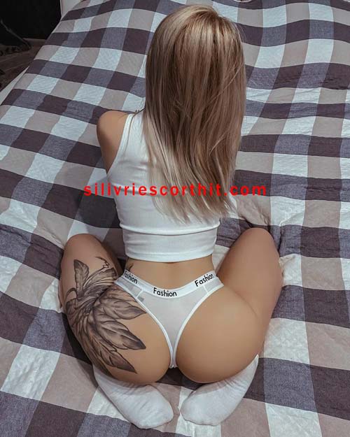Silivri Escort Güzelliğiyle Büyüleyen Uzun Boylu Ela Gözlü Elif ile Unutulmaz Geceler